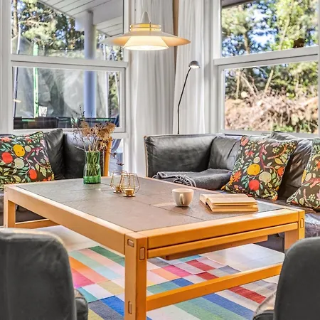 Guthmund - 1km From The Sea By Interhome Feriehus